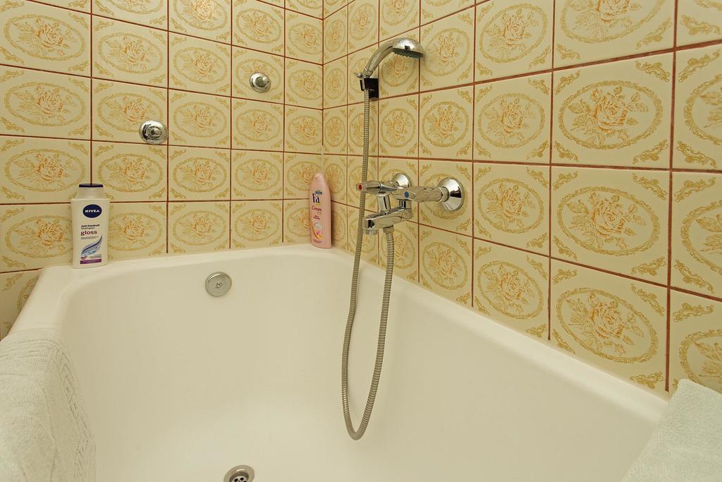 Apartments Julija Hvar Zewnętrze zdjęcie