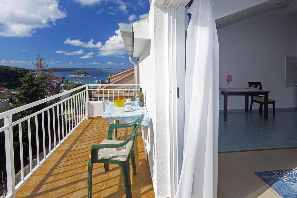 Apartments Julija Hvar Zewnętrze zdjęcie