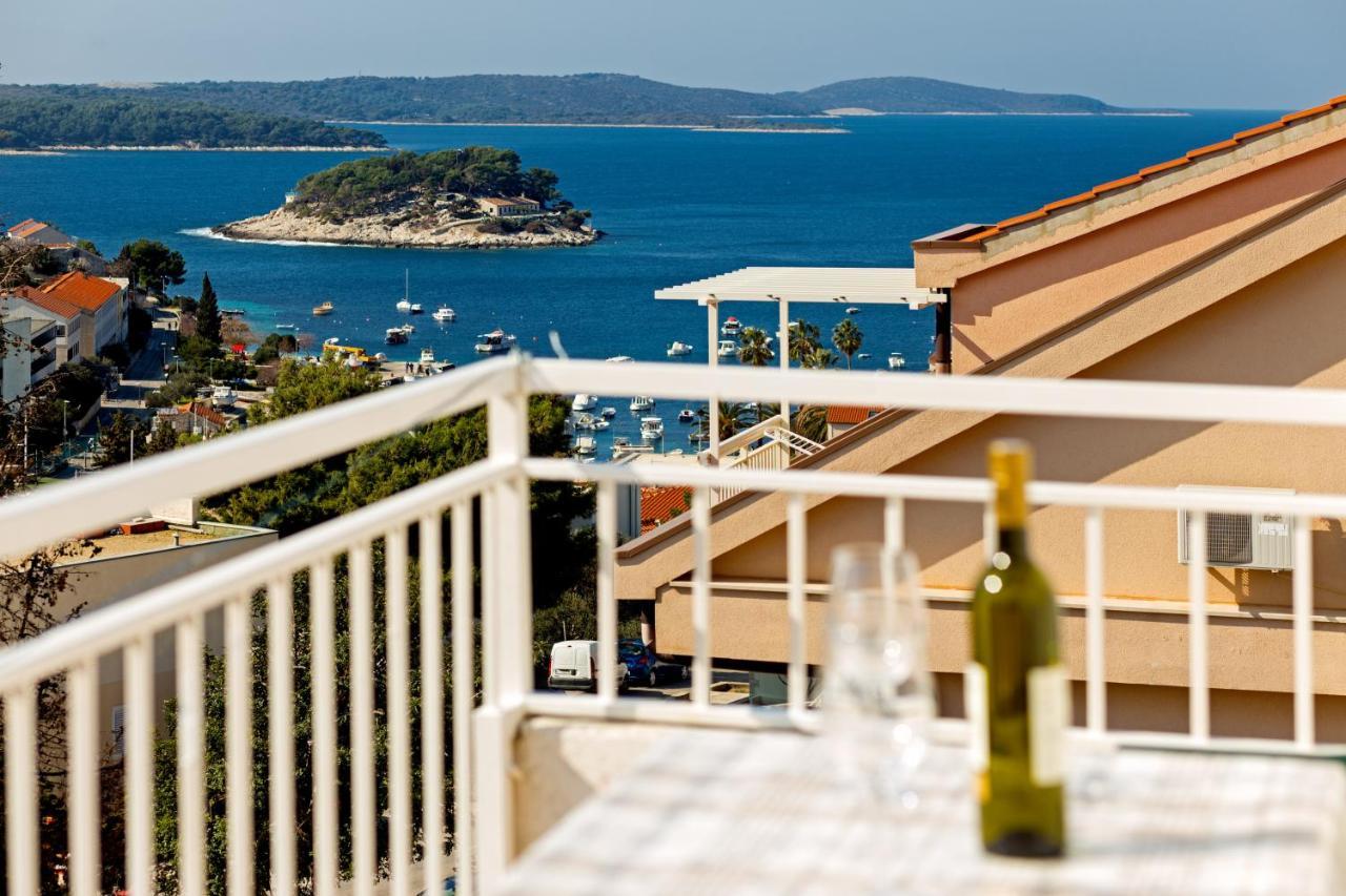 Apartments Julija Hvar Zewnętrze zdjęcie